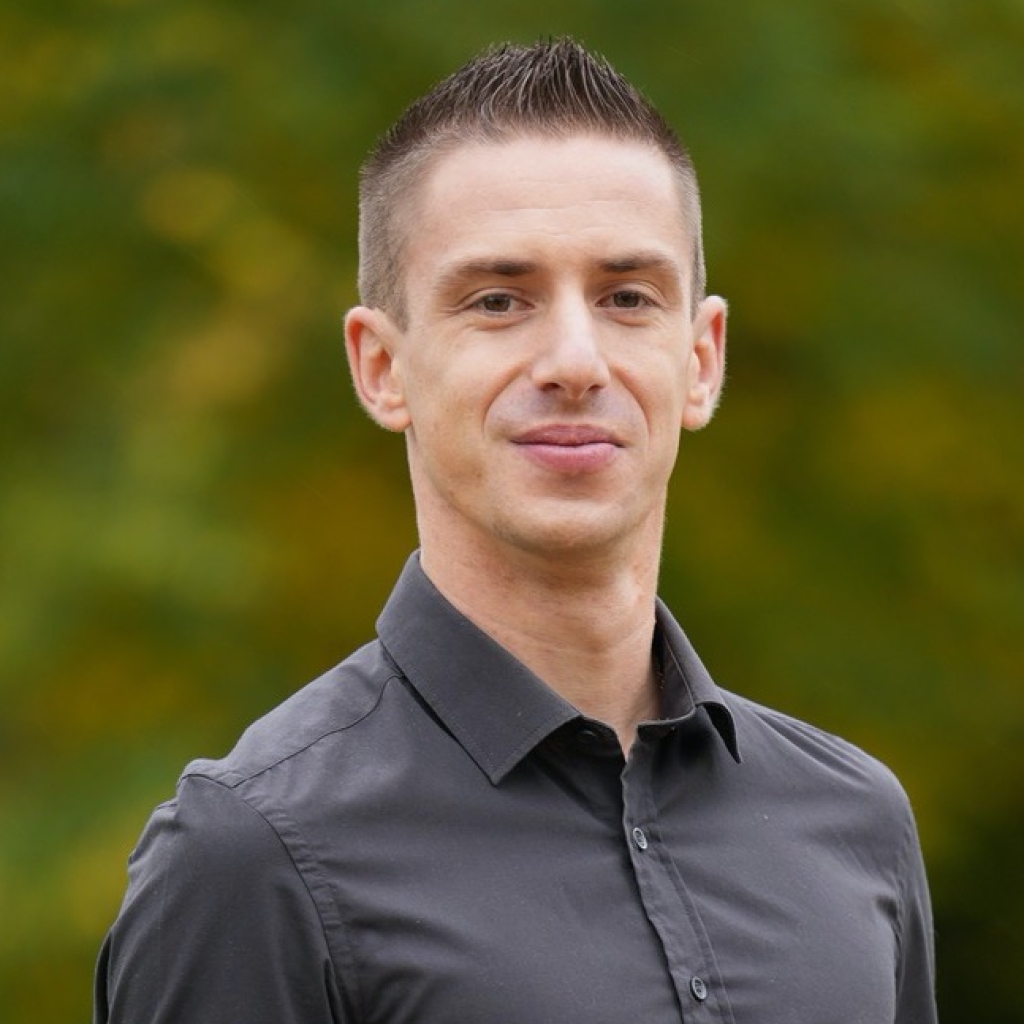Mathias Ravanis Accueil - Miss & Mister Suisse Francophone