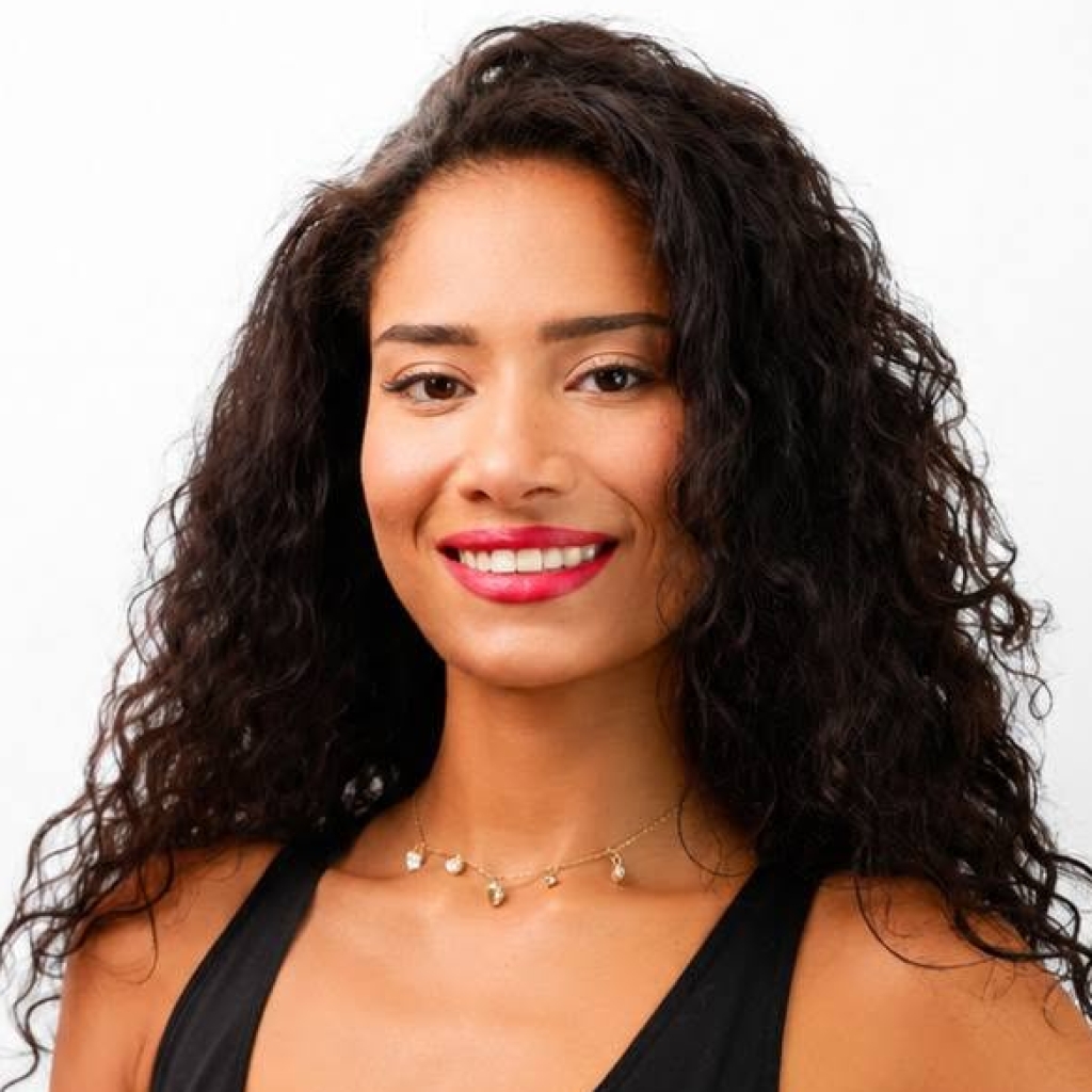 Maria Dos Santos